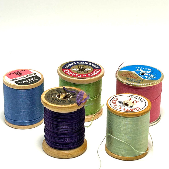 Vintage Thread On Wooden Spools Lot Of 30 - Picture 5 of 9